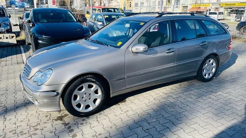 Gebraucht Mercedes C180 Elegance 143 PS (105 kW) 2007 Silber Kombi