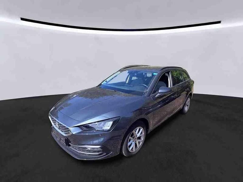 Grau Gebraucht 2023 Seat Leon Kombi | 23.830 € (Fairer Preis) - Bild 1/2