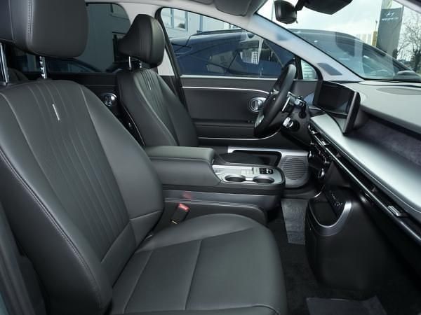 Neu Hyundai Ioniq 9 225 kW (307 PS) 2025 Grau (celadon grey) SUV