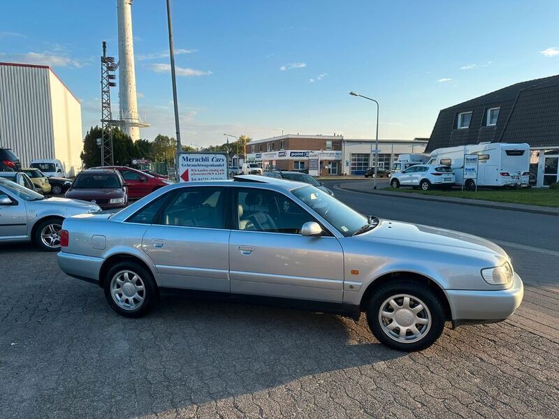 Gebraucht Audi A6 150 PS (110 kW) 1996 Silber Limousine