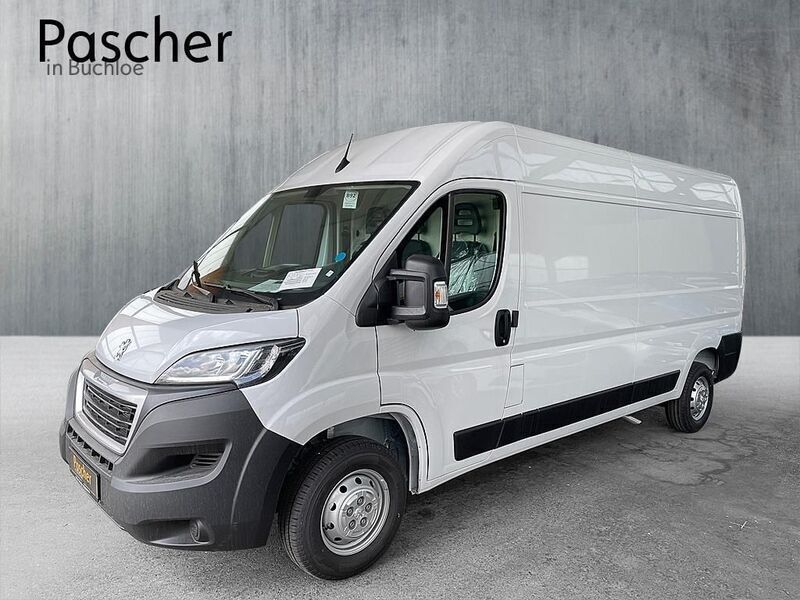 Gebraucht Peugeot Boxer 140 PS (102 kW) 2022 Weiß Van