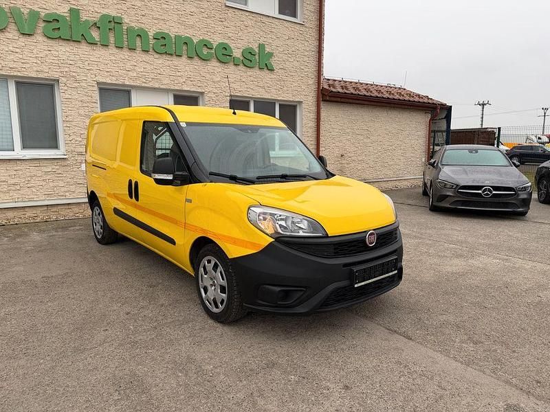 Gebraucht Fiat Doblò 95 PS (69 kW) 2017 Van / Kleinbus