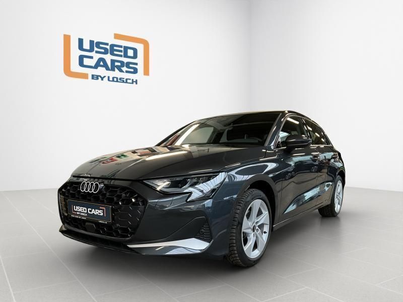 Grau Gebraucht 2024 Audi A3 Advanced Limousine | 29.490 € (Etwas zu teuer) - Bild 1/4