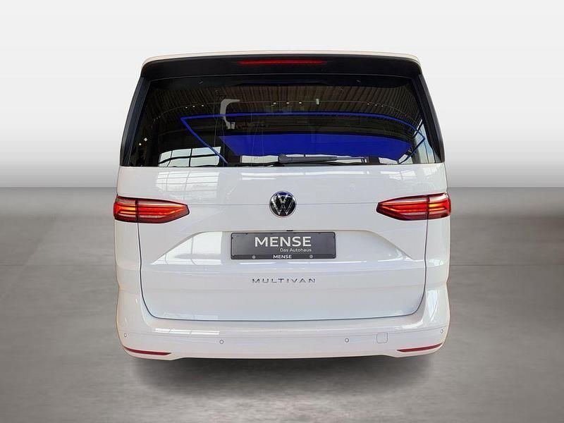 Neu VW Multivan Life 150 PS (110 kW) 2026 Candyweiß Van