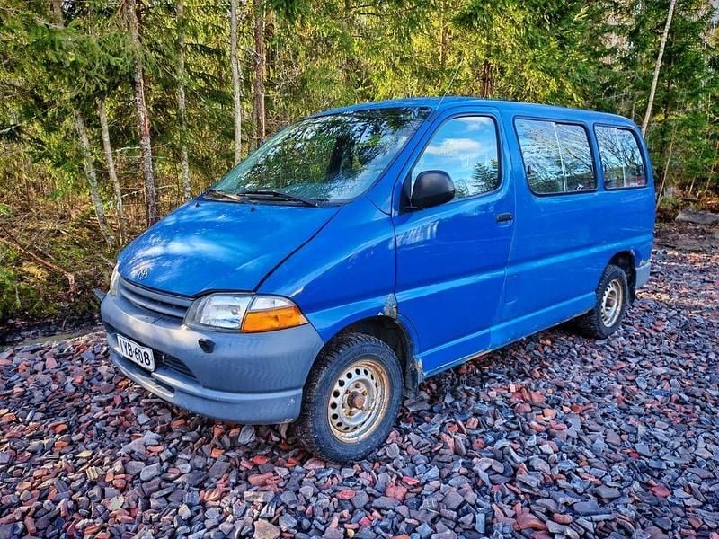 Blau Gebraucht 1999 Toyota HiAce Van | 5.800 € (Fairer Preis) - Bild 1/4