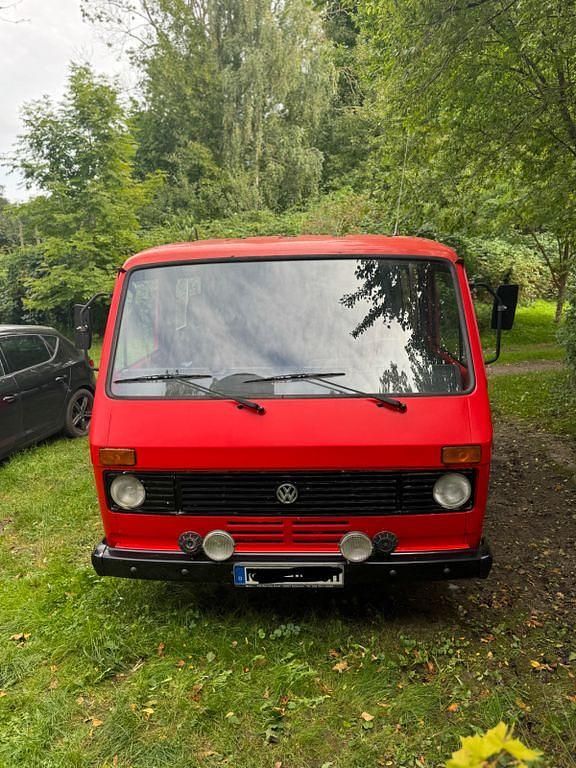Rot Gebraucht 1982 VW LT Van / Kleinbus | 7.000 € - Bild 1/4