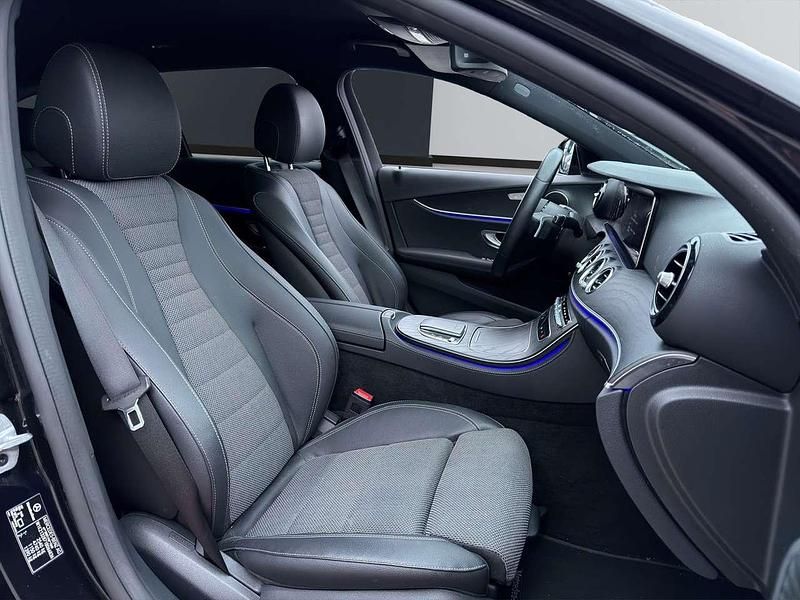 Gebraucht Mercedes E200 Night 197 PS (144 kW) 2022 Obsidianschwarz  metalliclack Kombi
