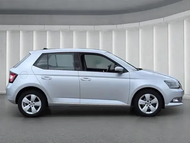 Gebraucht Skoda Fabia Style 95 PS (69 kW) 2018 Silber Kleinwagen