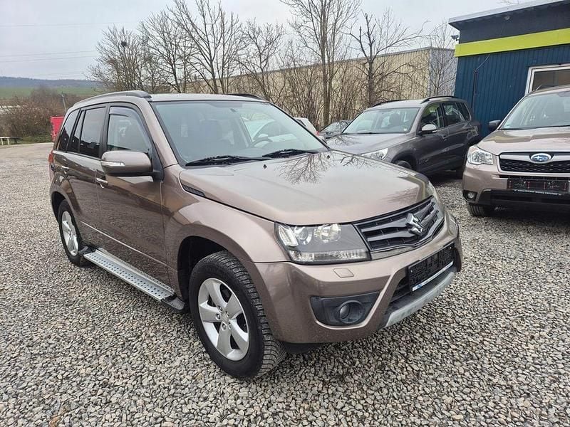 Gebraucht Suzuki Grand Vitara Comfort 169 PS (124 kW) 2012 Braun SUV