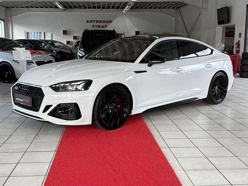 Weiß Gebraucht 2021 Audi RS5 Sportback Sport Coupé | 57.449 € (Guter Preis) - Bild 1/4