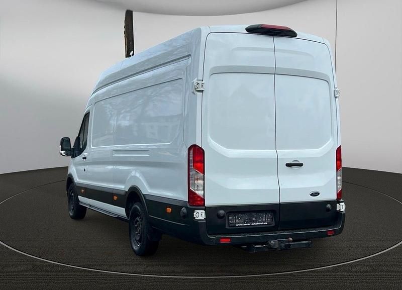 Gebraucht Ford Transit 131 PS (96 kW) 2020 Weiß Limousine