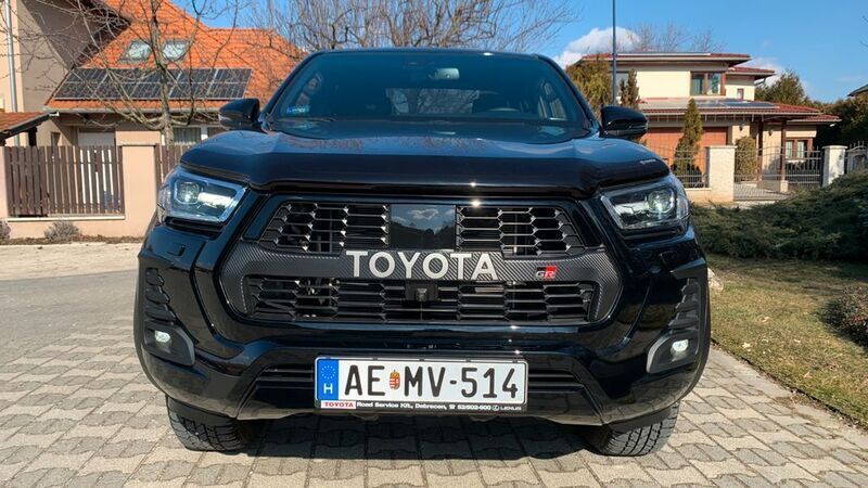 Gebraucht Toyota HiLux 204 PS (150 kW) 2024 Schwarz Pickup