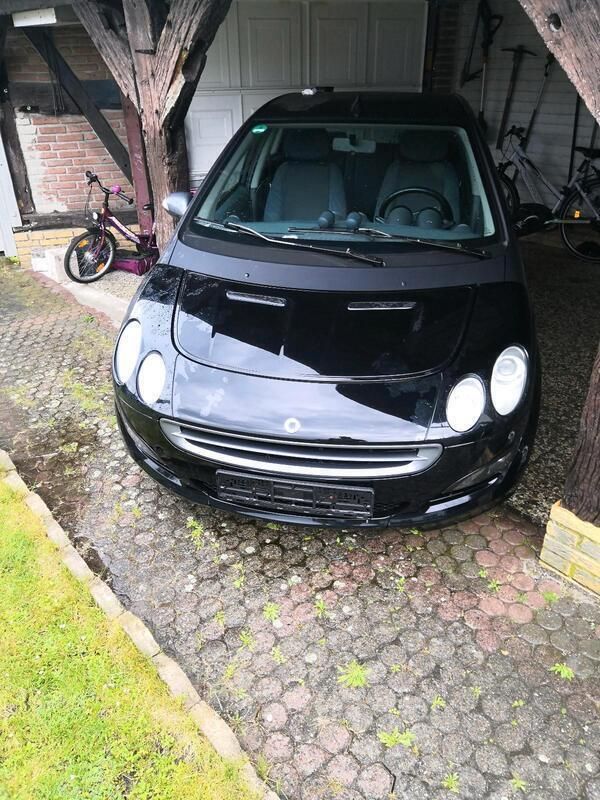 Schwarz Gebraucht 2005 Smart ForFour Kleinwagen | 850 € (Superpreis) - Bild 1/4