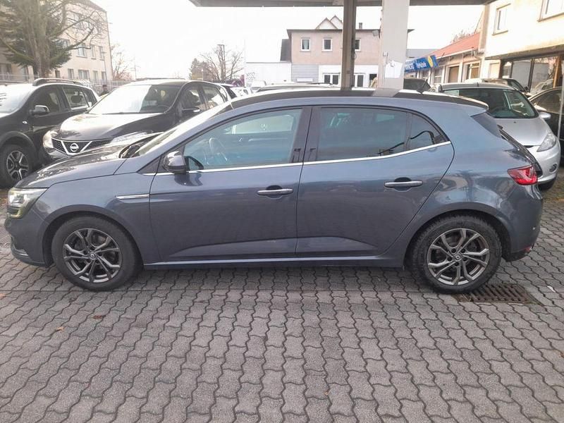 Gebraucht Renault Mégane IV Intens 132 PS (97 kW) 2018 Grau Limousine