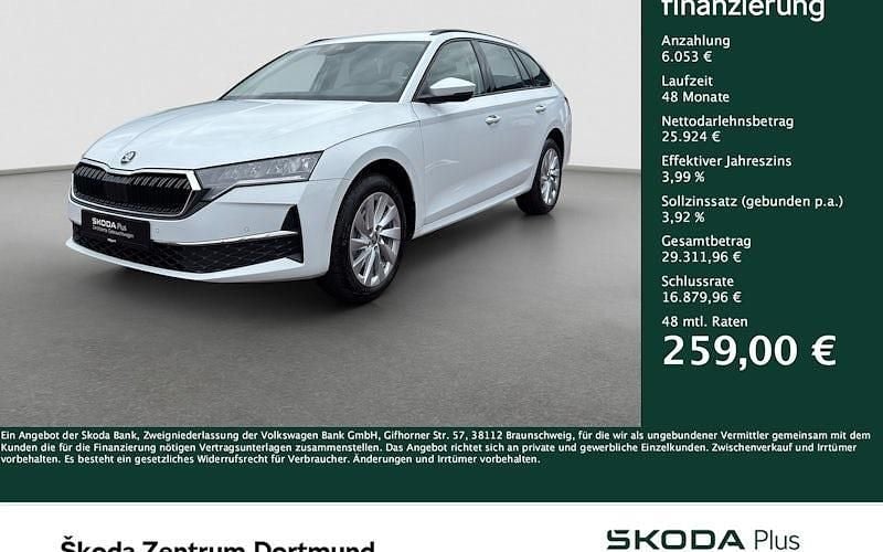 Weiß Gebraucht 2025 Skoda Octavia Selection Kombi | 31.555 € (Superpreis) - Bild 1/4