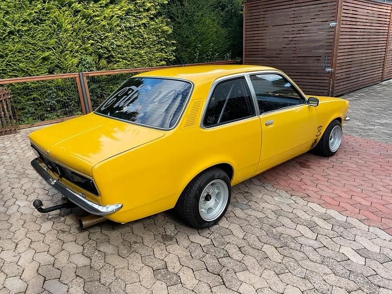 Gebraucht Opel Kadett 90 PS (66 kW) 1979 Gelb Limousine