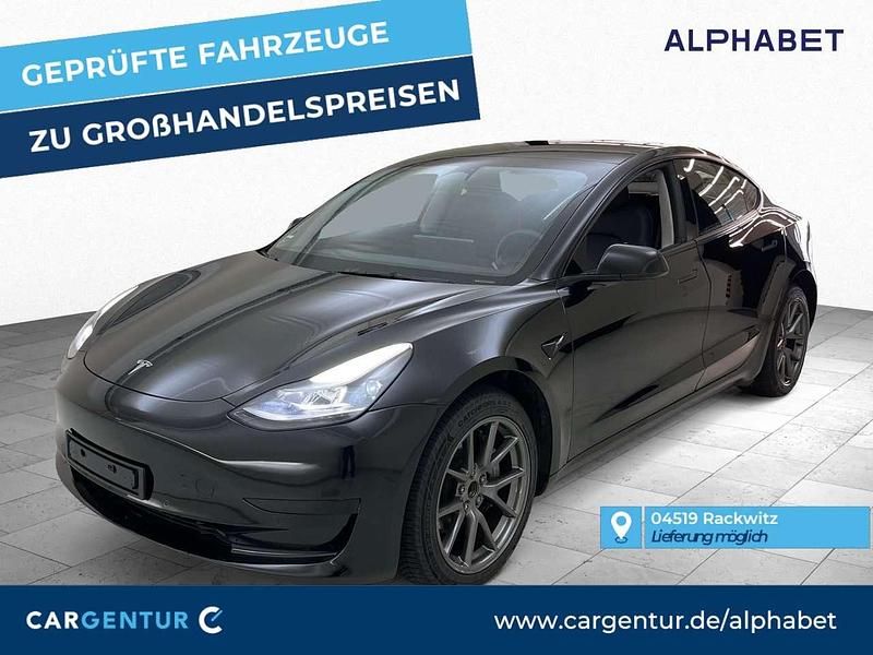 Solid black Gebraucht 2022 Tesla Model 3 Limousine | 26.195 € (Fairer Preis) - Bild 1/2