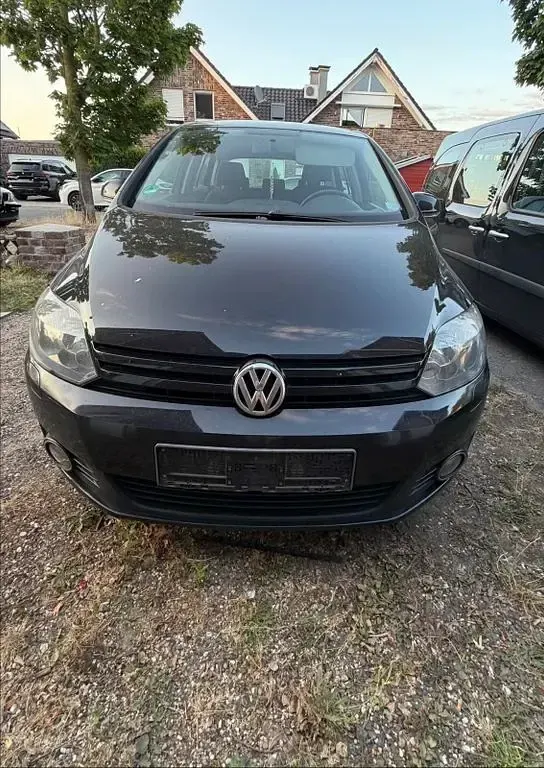 Gebraucht VW Golf Plus Cross 102 PS (75 kW) 2009 Schwarz Van / Kleinbus