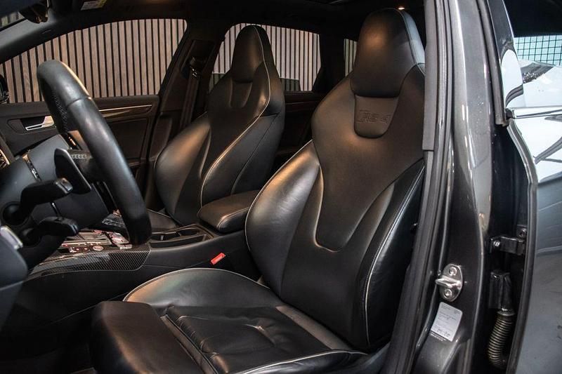 Gebraucht Audi RS4 Sport 450 PS (330 kW) 2015 Grau Kombi