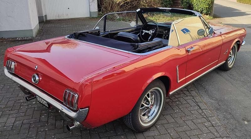 Gebraucht Ford Mustang 165 PS (121 kW) 1964 Rot Cabrio