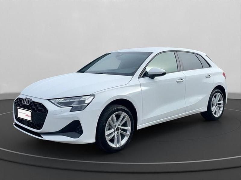 Gebraucht Audi A3 Ambiente 150 PS (110 kW) 2025 Grau Limousine