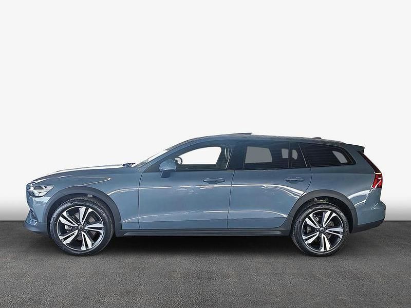 Gebraucht Volvo V60 CC Ultimate 197 PS (144 kW) 2024 Grau Kombi