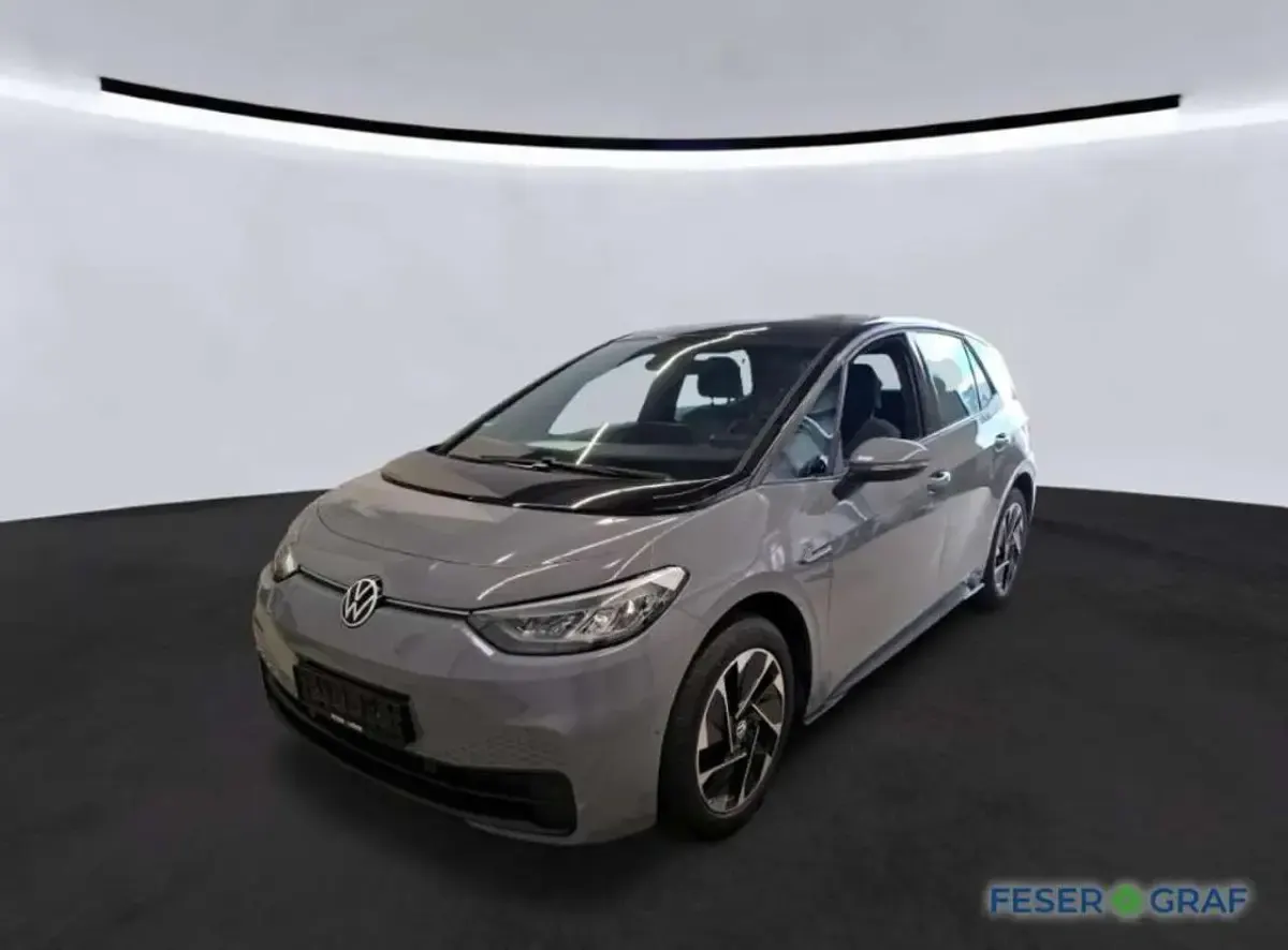 Gebraucht VW ID.3 Pro Performance 150 kW (204 PS) 2023 Mondsteingrau schwarz Kleinwagen