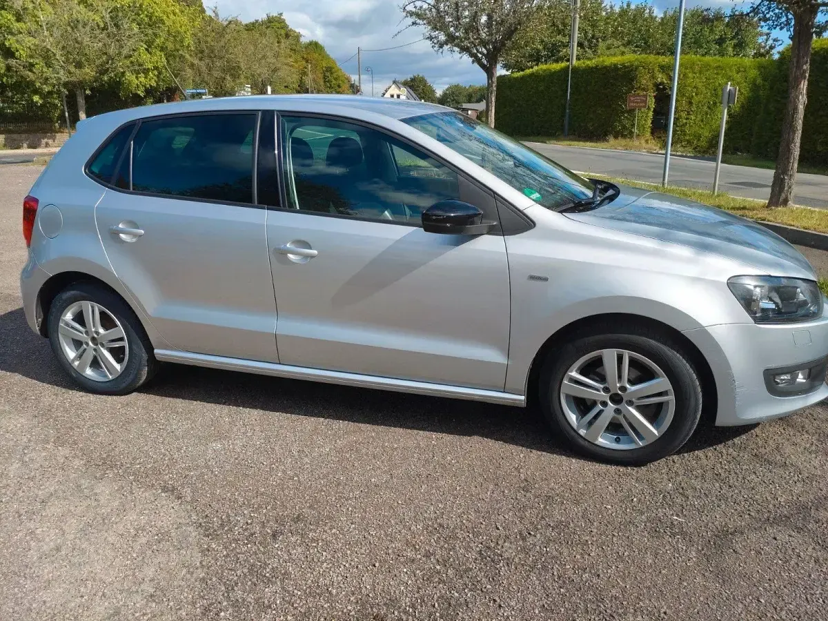 Gebraucht VW Polo Trendline 69 PS (50 kW) 2012 Silber Kleinwagen