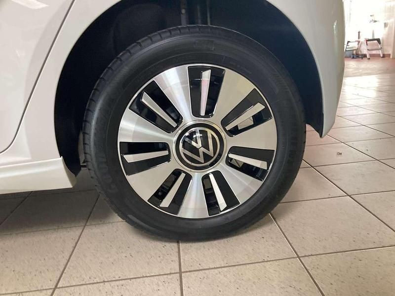 Gebraucht VW e-up! Edition 61 kW (83 PS) 2024 Weiß Kleinwagen