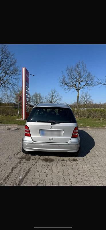 Gebraucht Mercedes A160 102 PS (75 kW) 2001 Silber Kleinwagen