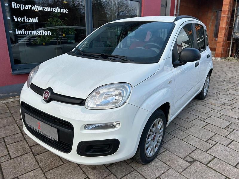 Weiß Gebraucht 2013 Fiat Panda Kleinwagen | 4.850 € (Fairer Preis) - Bild 1/4