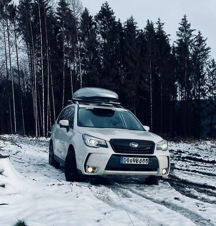 Weiß Gebraucht 2018 Subaru Forester Sport SUV | 21.000 € (Guter Preis) - Bild 1/4