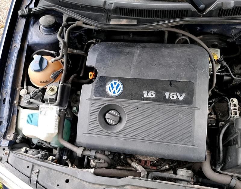 Gebraucht VW Golf IV 105 PS (77 kW) 2001 Blau Limousine