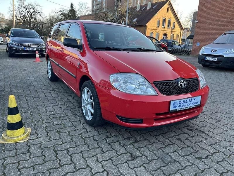 Gebraucht Toyota Corolla 97 PS (71 kW) 2004 Magmarot Kombi