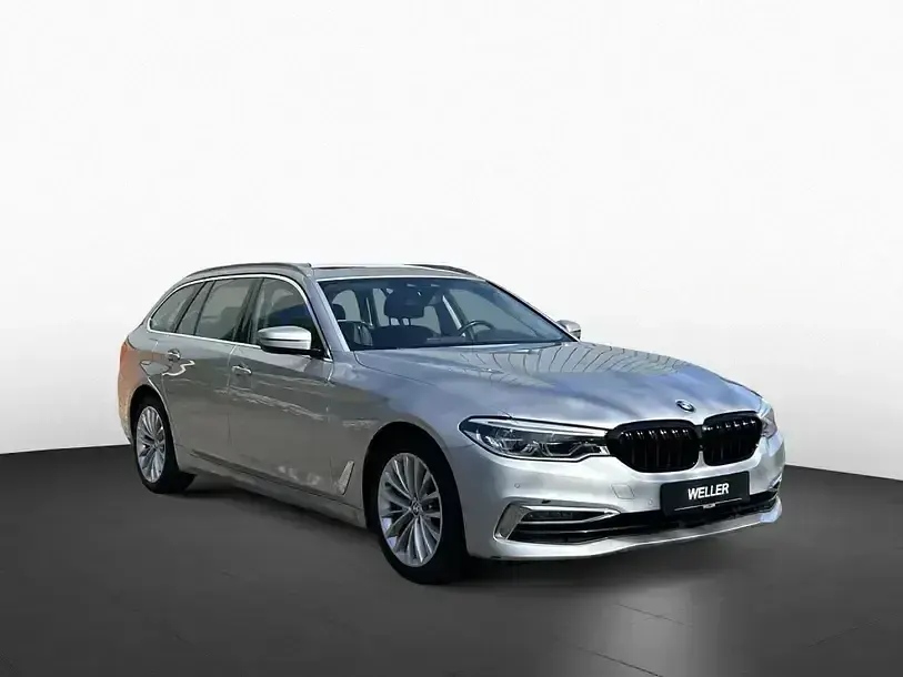 Gebraucht BMW 540 Luxury Line 320 PS (235 kW) 2020 Glaciersilber (silber) Kombi