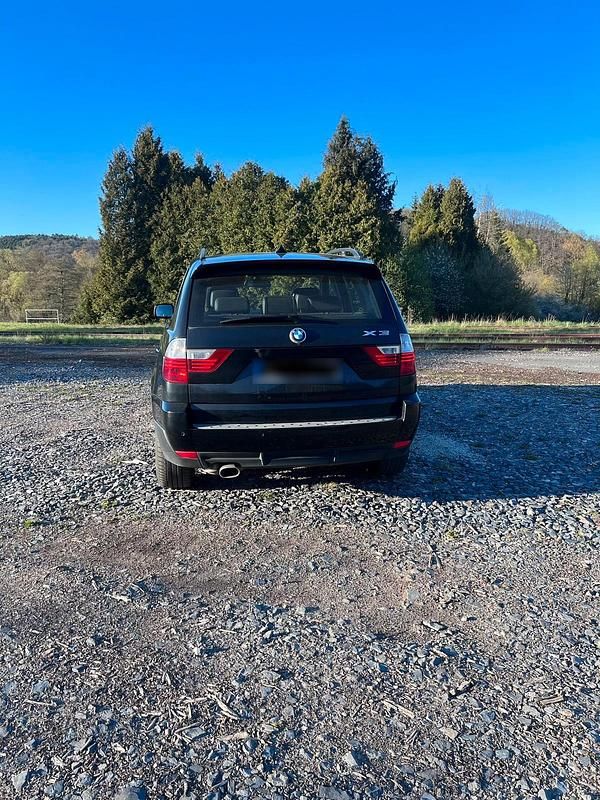 Second-hand BMW X3 Basis 177 CP (130 kW) 2009 Negru SUV