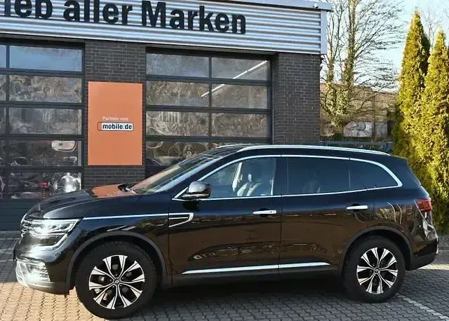 Używany Renault Koleos Techno 158 KM (116 kW) 2022 Czarny SUV