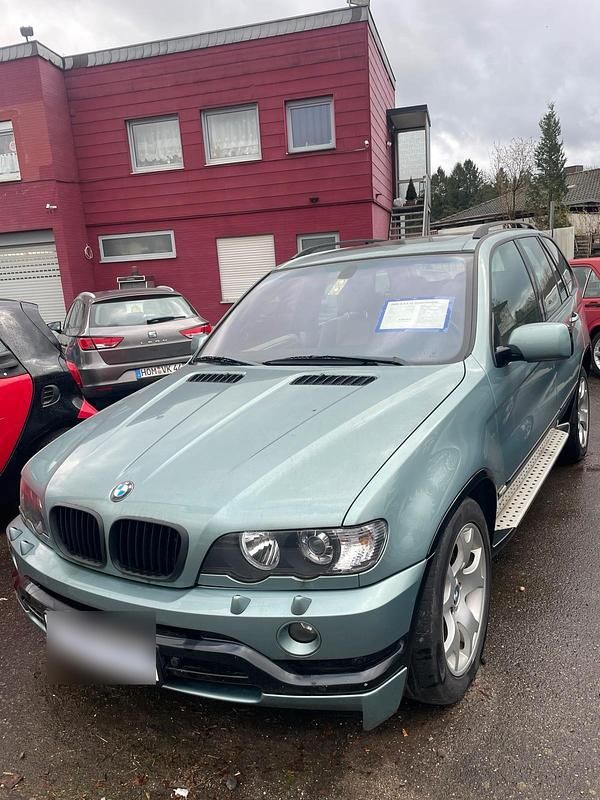 Grün Gebraucht 2003 BMW X5 SUV | 6.900 € (Fairer Preis) - Bild 1/4