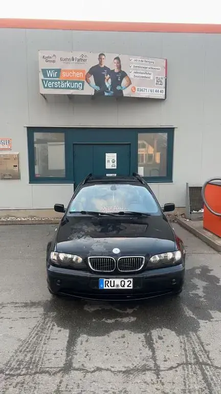 Gebraucht BMW 320 150 PS (110 kW) 2005 Schwarz Kombi