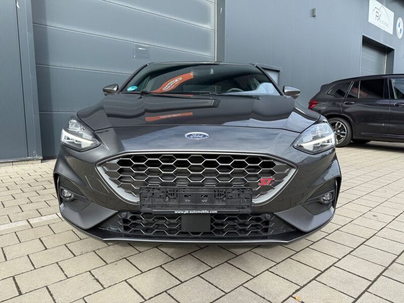 Gebraucht Ford Focus ST 280 PS (205 kW) 2020 Grau Limousine
