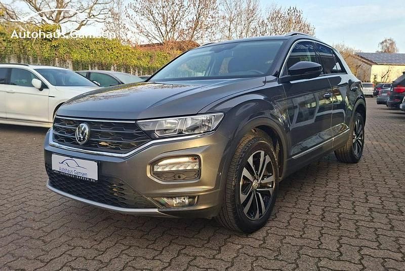 Gebraucht VW T-Roc IQ Drive 150 PS (110 kW) 2019 Indiumgrau metallic SUV