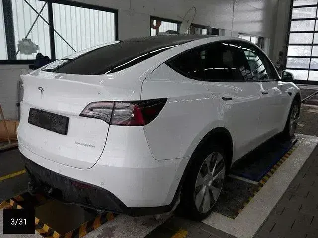 Usata Tesla Model Y 378 kW (514 CV) 2022 Bianco SUV