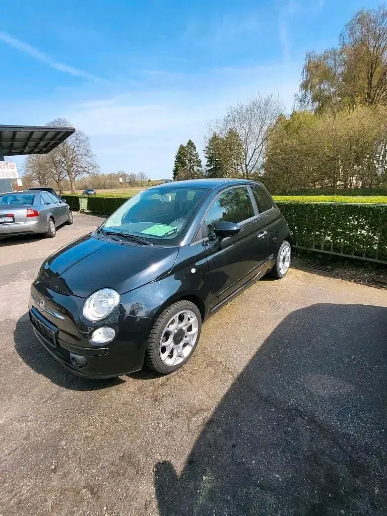 Gebraucht Fiat 500 69 PS (50 kW) 2010 Schwarz Kleinwagen