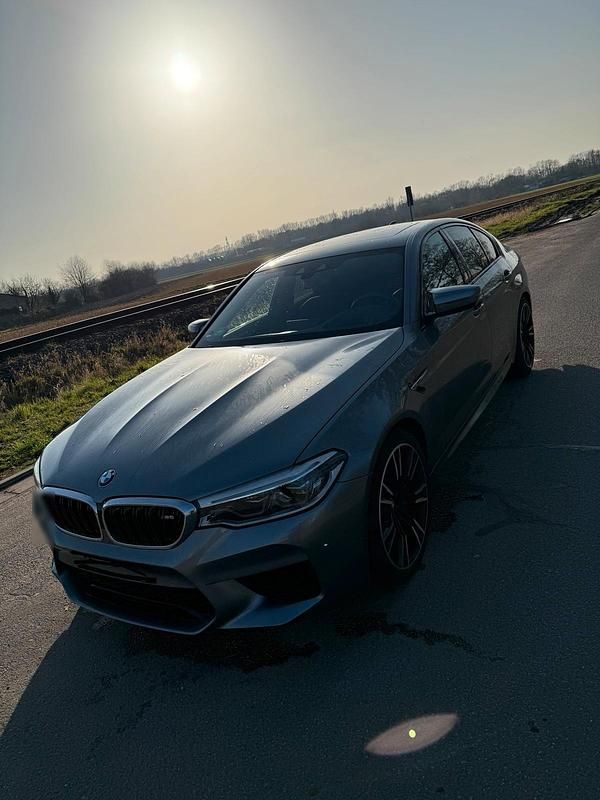 Gebraucht BMW M5 Performance 600 PS (441 kW) 2019 Grau Limousine