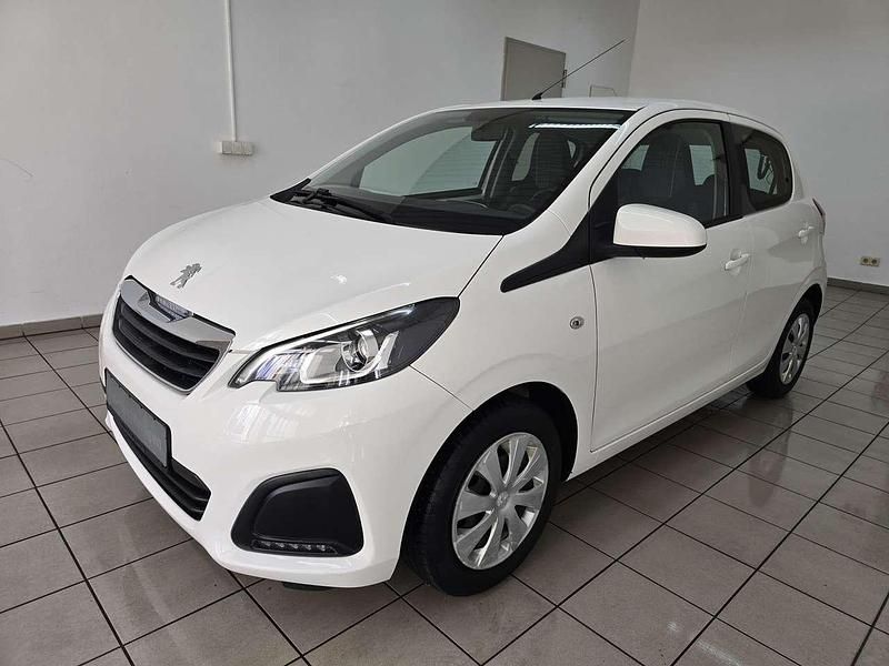 Weiß Gebraucht 2017 Peugeot 108 Active Kleinwagen | 9.990 € (Fairer Preis) - Bild 1/4