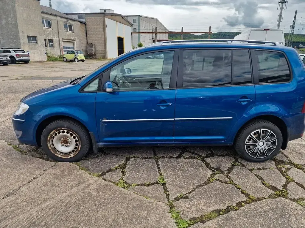 Usata VW Touran 170 CV (125 kW) 2007 Blu Monovolume