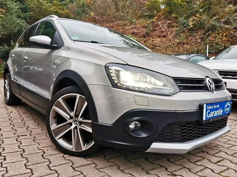 Grau Gebraucht 2011 VW Polo Cross Kleinwagen | 9.999 € (Etwas zu teuer) - Bild 1/4
