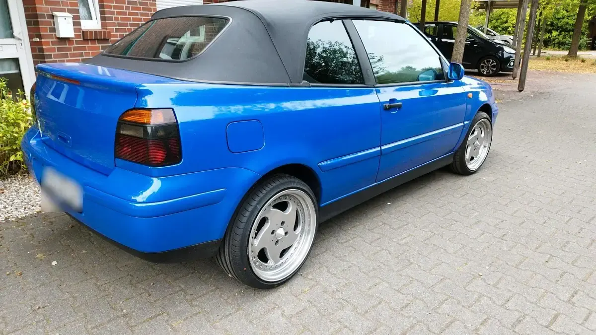Gebraucht VW Golf 75 PS (55 kW) 2000 Blau Cabrio