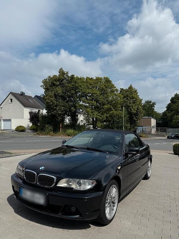 Schwarz Gebraucht 2004 BMW 320 Cabriolet Cabrio | 4.490 € (Guter Preis) - Bild 1/4