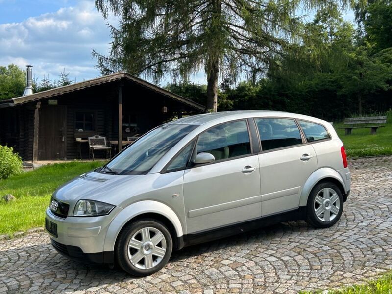 Silber Gebraucht 2003 Audi A2 Kleinwagen | 5.555 € (Etwas zu teuer) - Bild 1/4